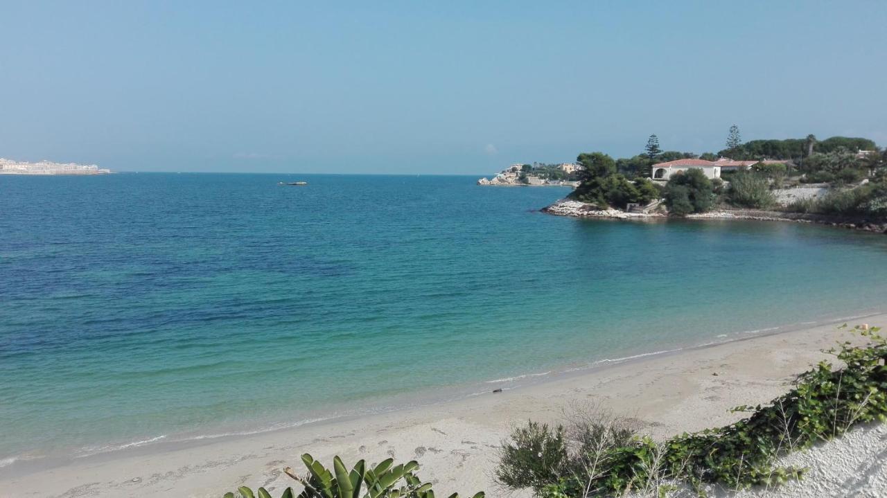 Villa Per Vacanze Isola Fanusa Exterior photo