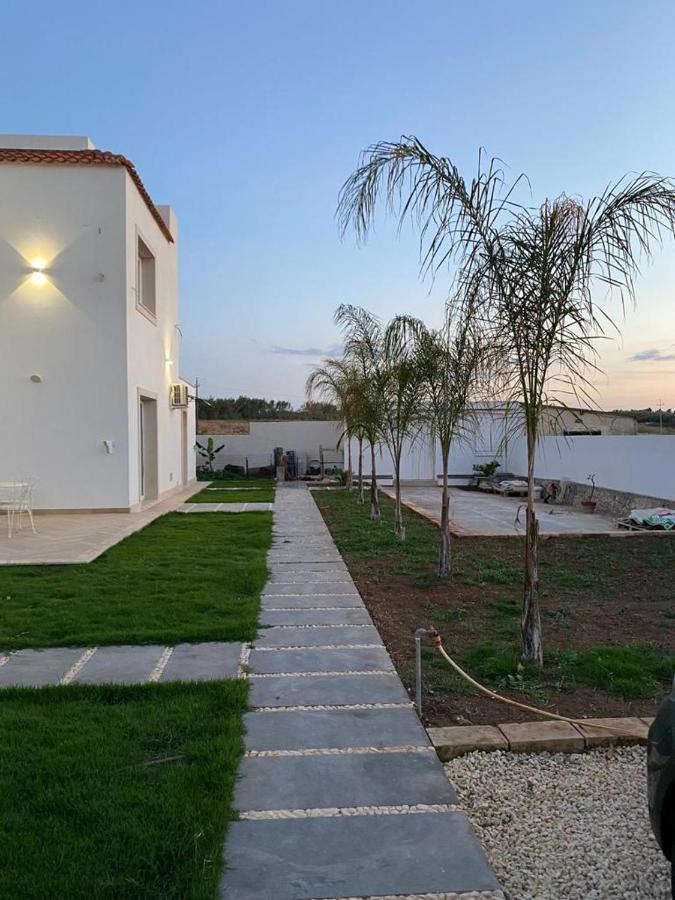 Villa Per Vacanze Isola Fanusa Exterior photo